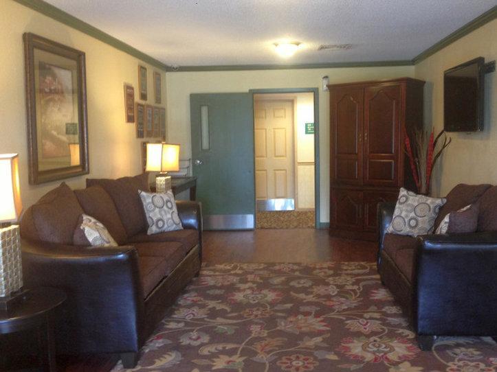 Intown Suites Extended Stay Decatur Al Екстер'єр фото