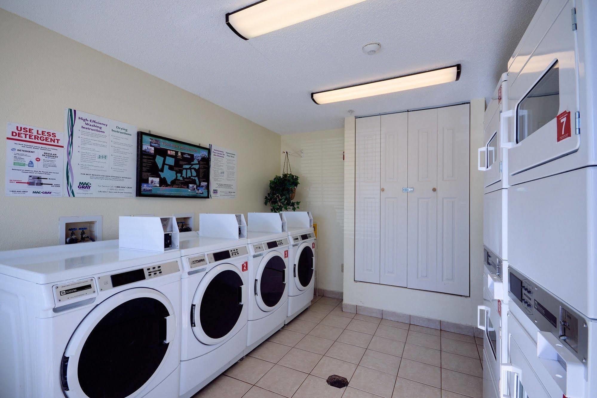 Intown Suites Extended Stay Decatur Al Екстер'єр фото