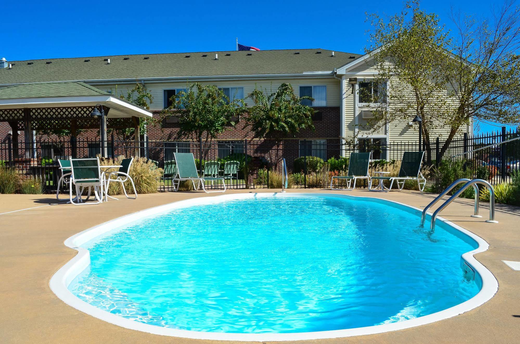 Intown Suites Extended Stay Decatur Al Екстер'єр фото